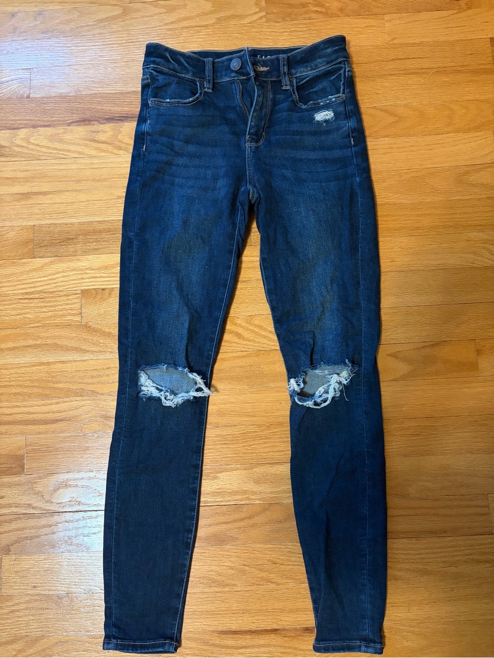 Dark Blue Distressed Skinny Jeans